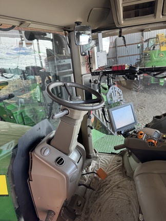 Used 2023 John Deere 9RX 540 Track Tractors at Horizon Ag & Turf in Warburg, AB - Photo9