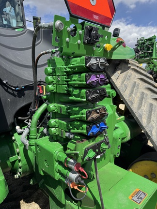 Used 2023 John Deere 9RX 540 Track Tractors at Horizon Ag & Turf in Warburg, AB - Photo5
