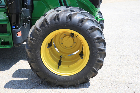 Used 2022 John Deere 6130M Utility Tractors at Horizon Ag & Turf in Mayerthorpe, AB - Photo6