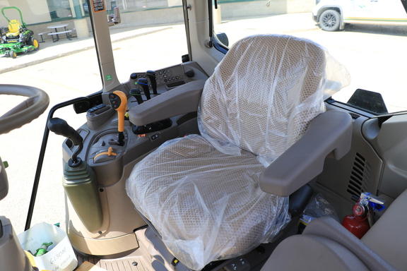 Used 2022 John Deere 6130M Utility Tractors at Horizon Ag & Turf in Mayerthorpe, AB - Photo7