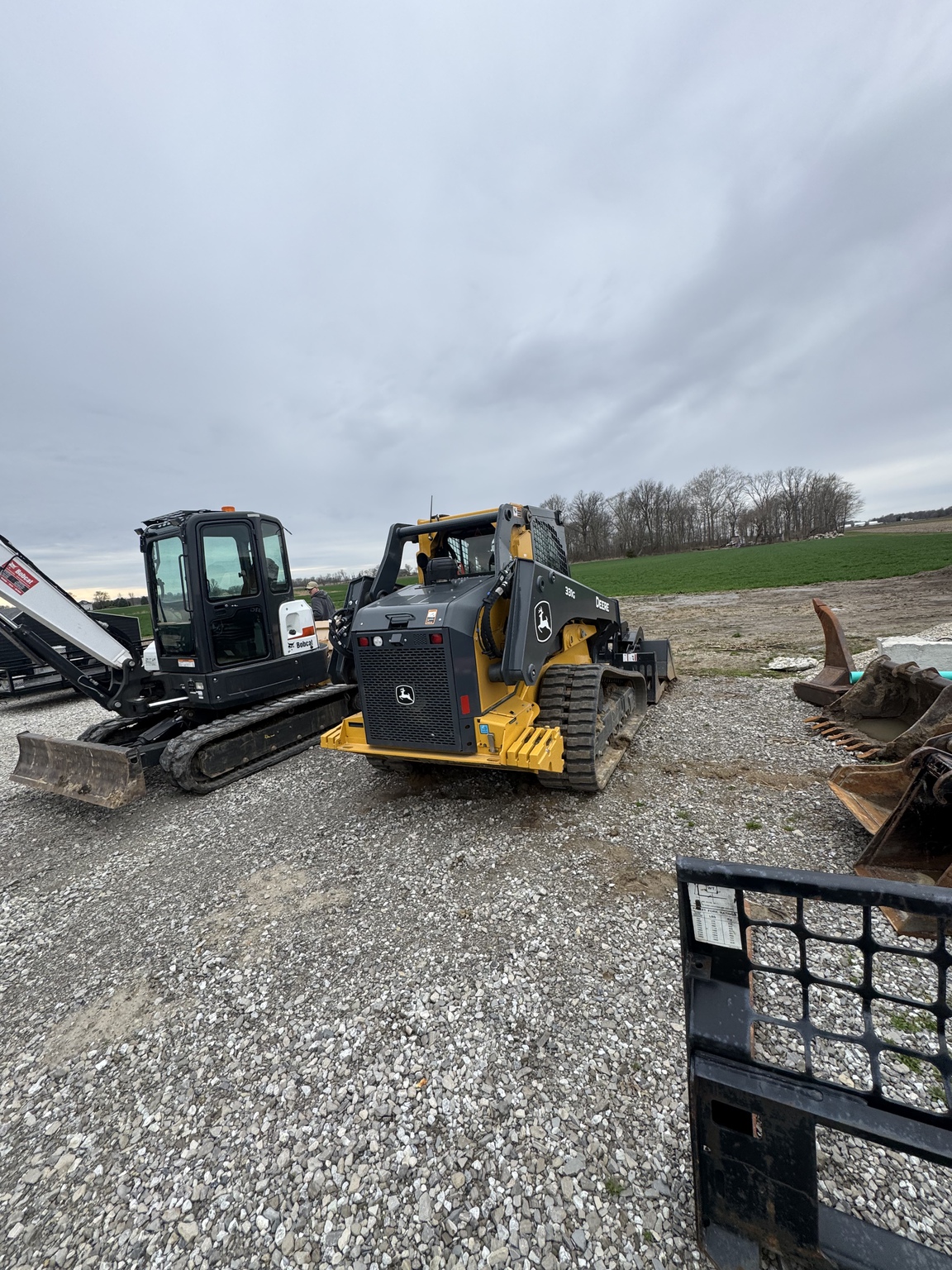 2024 John Deere 331G Image 2