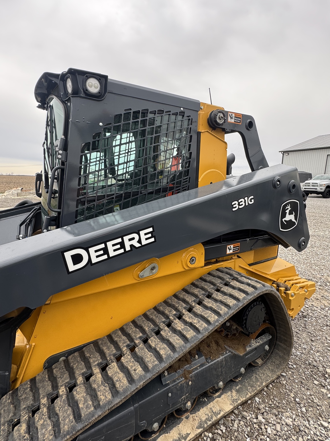 2024 John Deere 331G Image 5