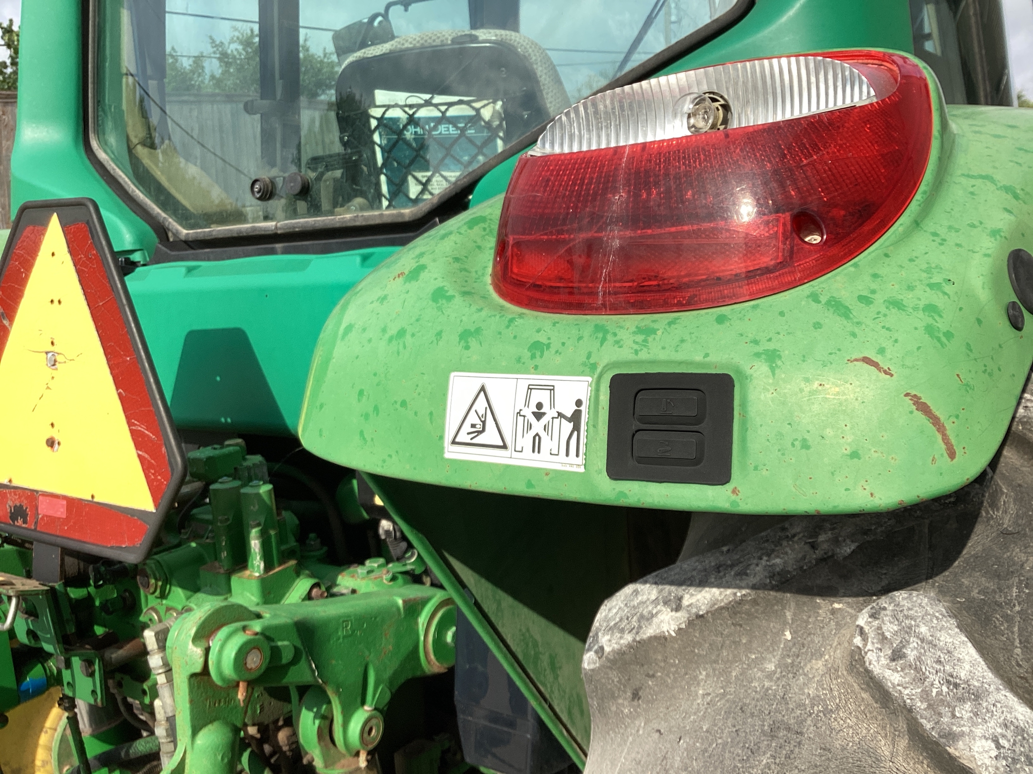 2002 John Deere 6320 Image 26