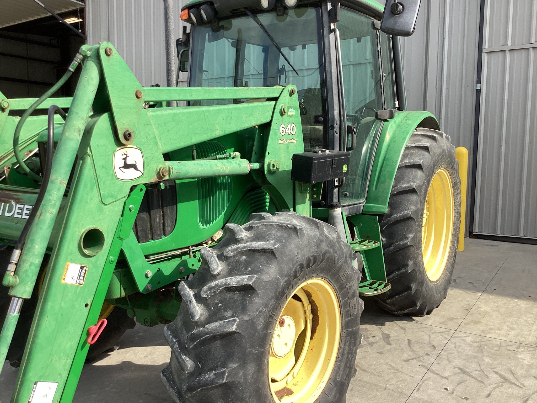 2002 John Deere 6320 Image 6
