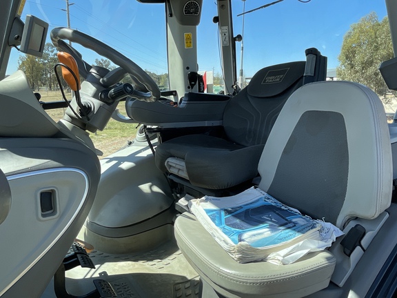 Deutz-Fahr 9340 image 10