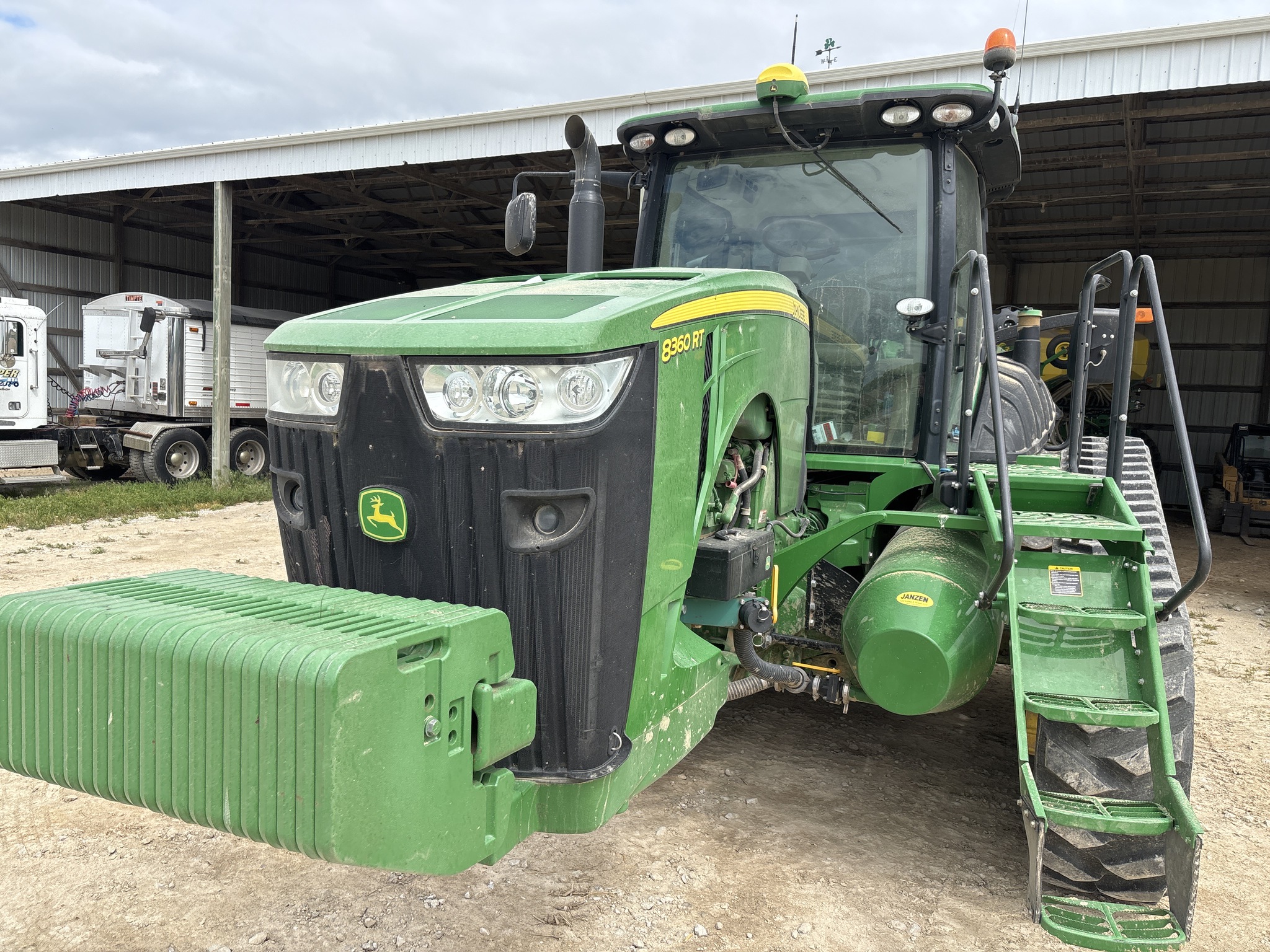 Used 2014 John Deere 8360RT Track Tractors at Koenig Equipment in Franklin, IN - PhotoXL19