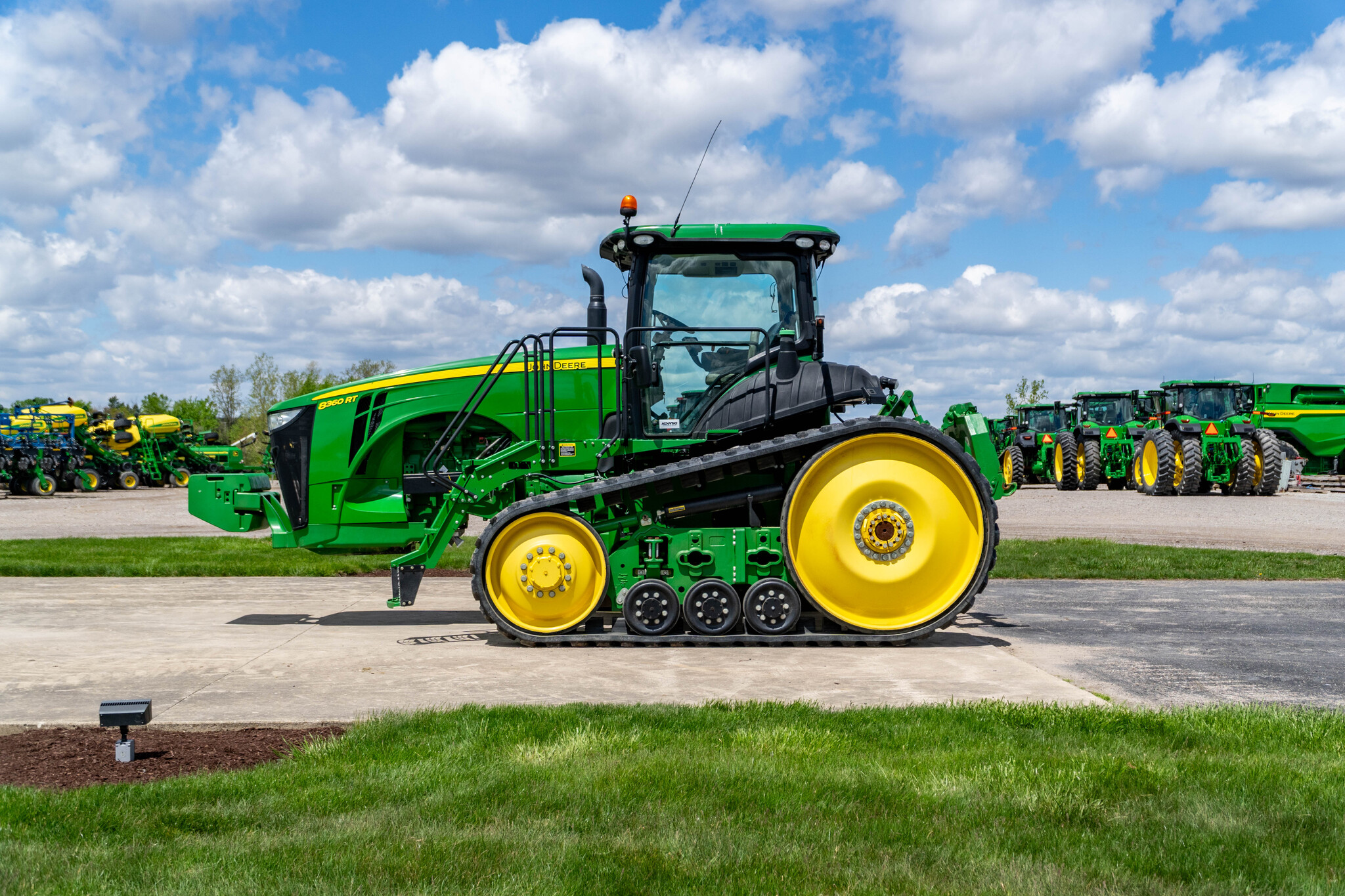 Used 2014 John Deere 8360RT Track Tractors at Koenig Equipment in Anna, OH - PhotoXL1