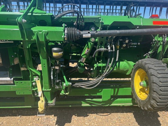 Used 2024 John Deere HD45R Combine Platforms at Horizon Ag & Turf in Lloydminster, AB - Photo12