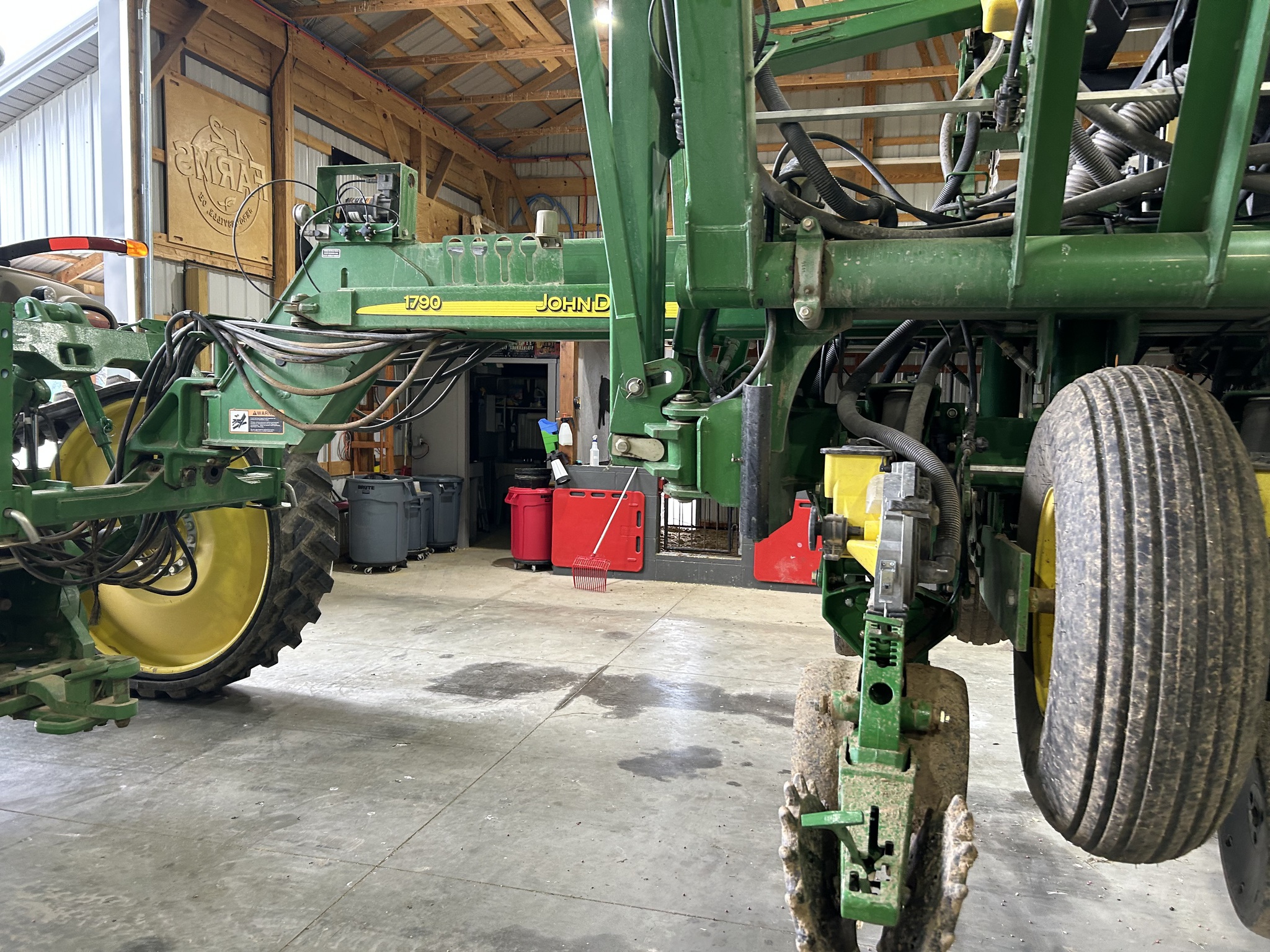 2010 John Deere 1790 Image 10