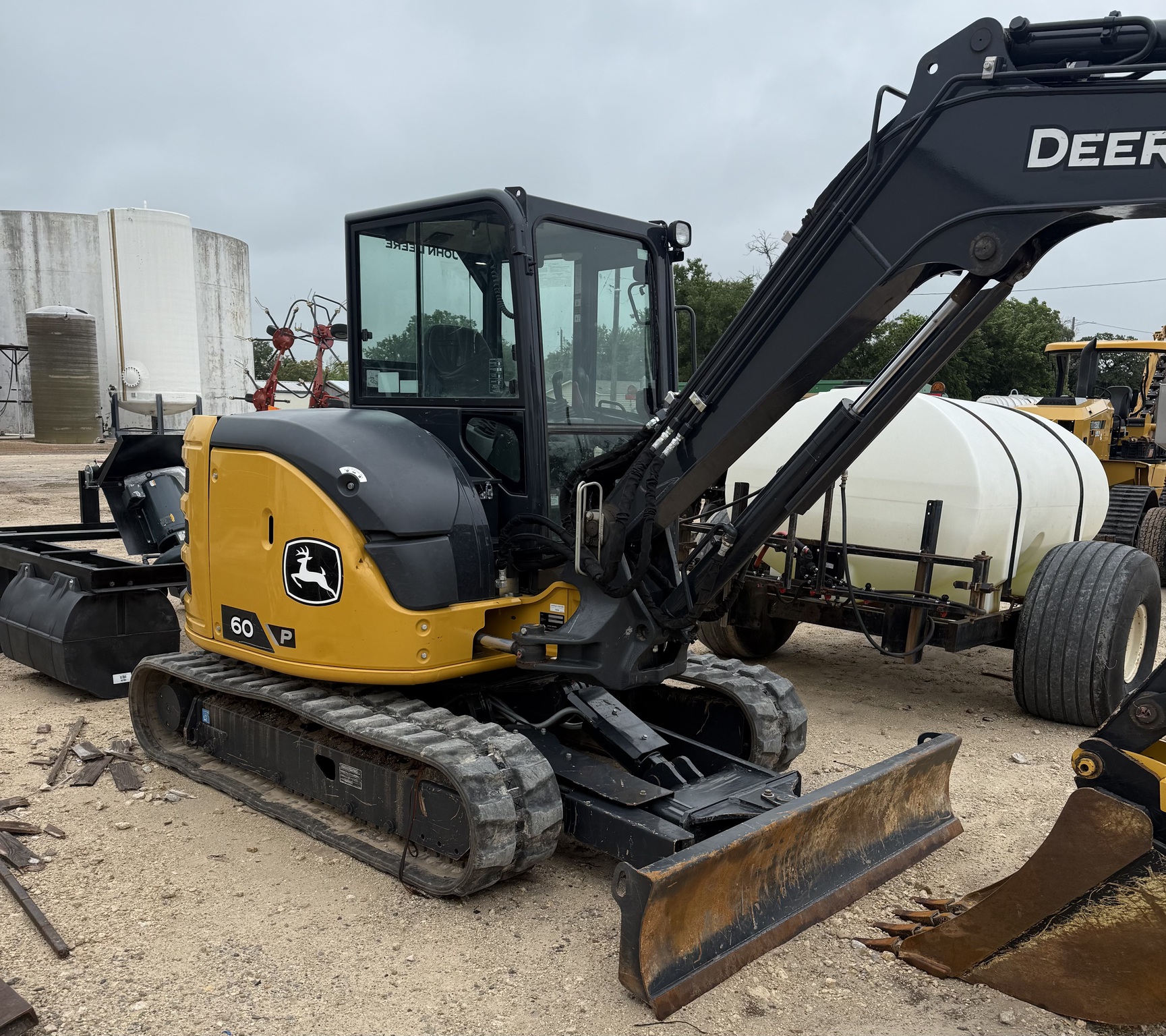 2023 John Deere 60 P Image 5