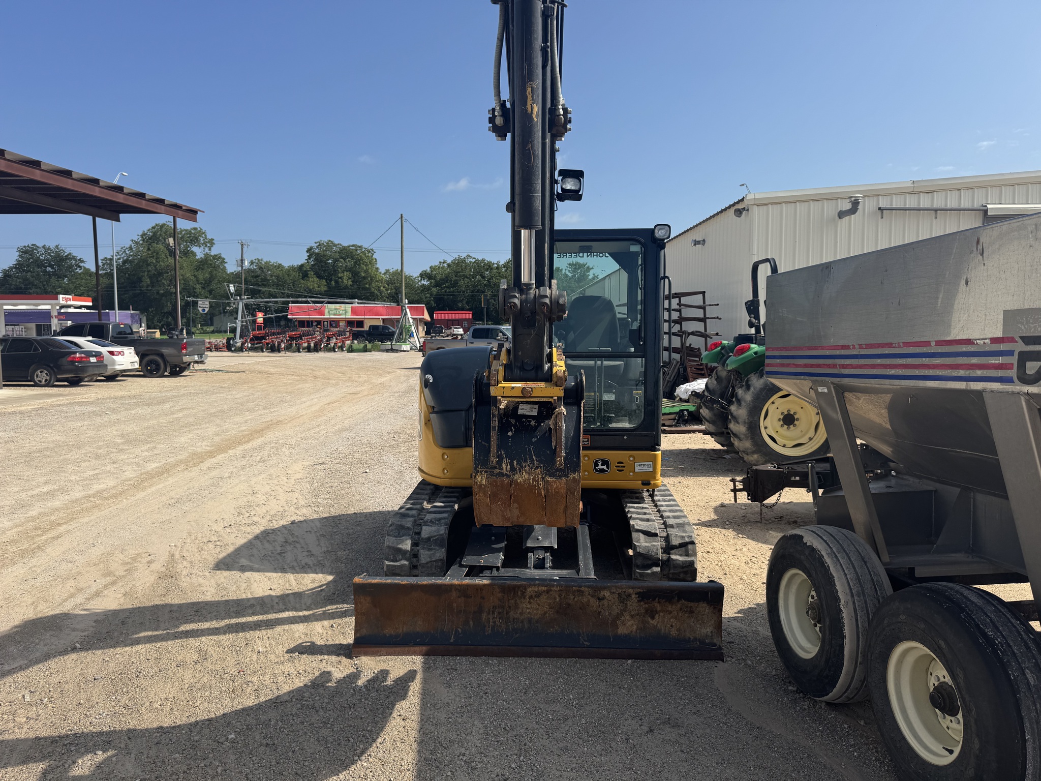 2023 John Deere 60 P Image 4