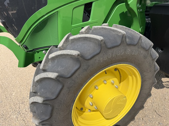 2025 John Deere 6R 165 - Photo10