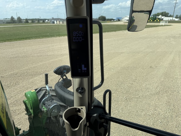 2025 John Deere 6R 165 - Photo30
