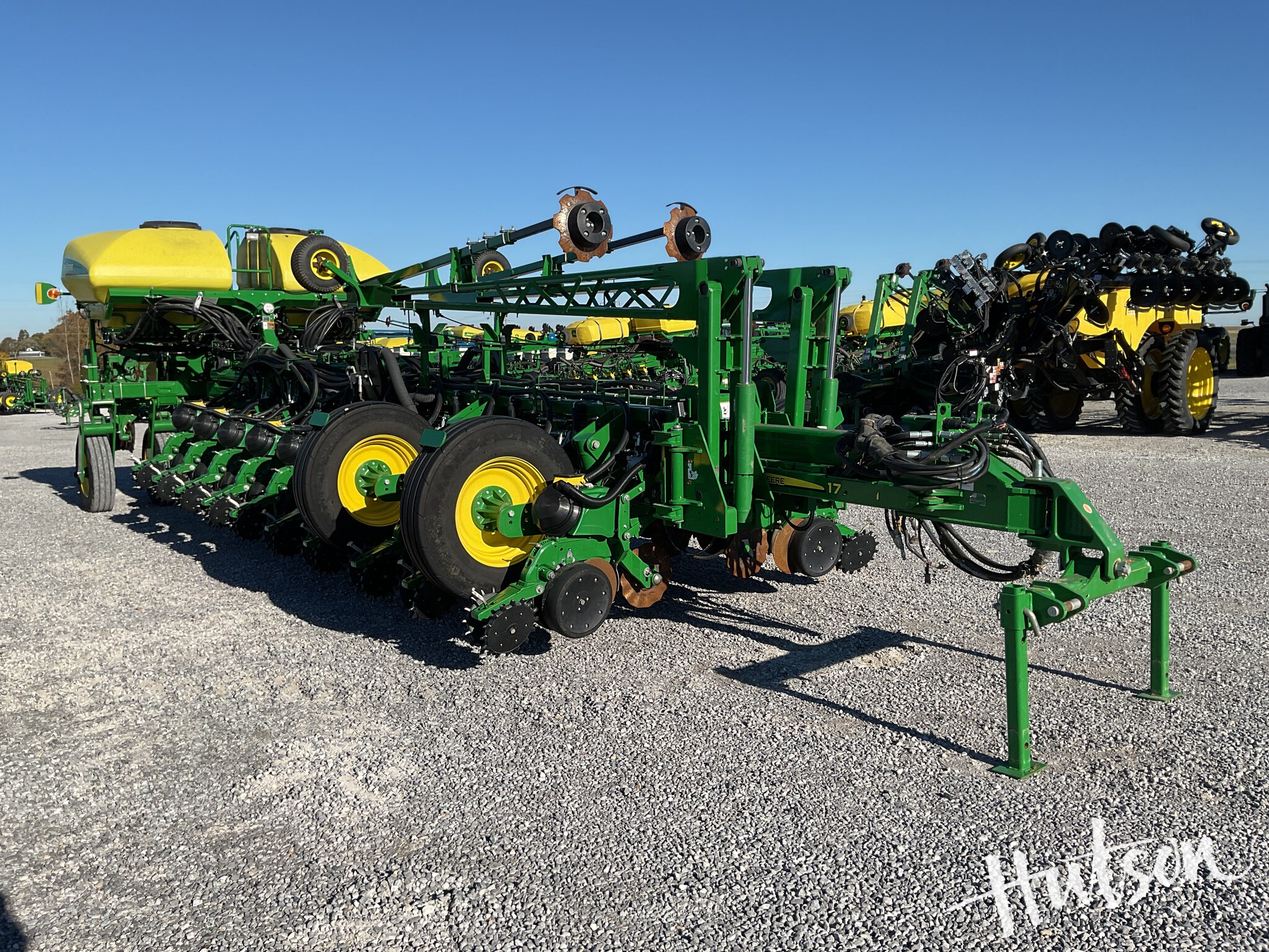 2019 John Deere 1775NT
