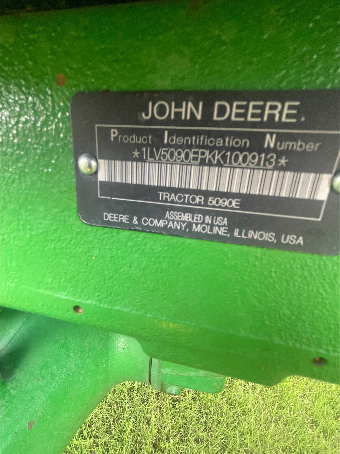 2019 John Deere 5090E Image 11