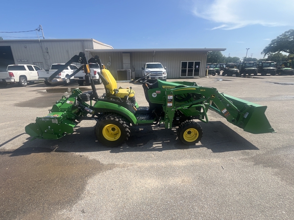 2023 John Deere 1025R Photo 4
