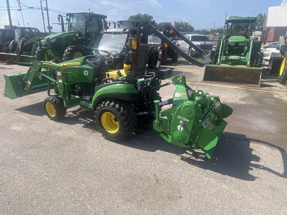 2023 John Deere 1025R Photo 5