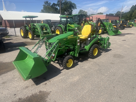 2023 John Deere 1025R Photo 11