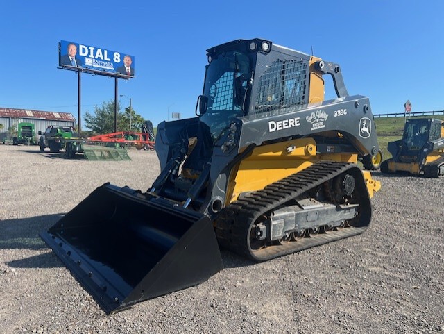 2023 John Deere 333G Image 2