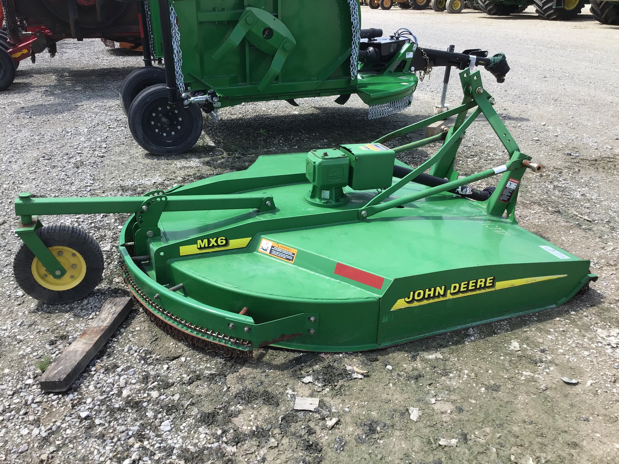 2010 John Deere MX6 Image 4