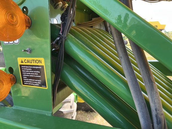 2012 John Deere 1910 (5th thumbnail)