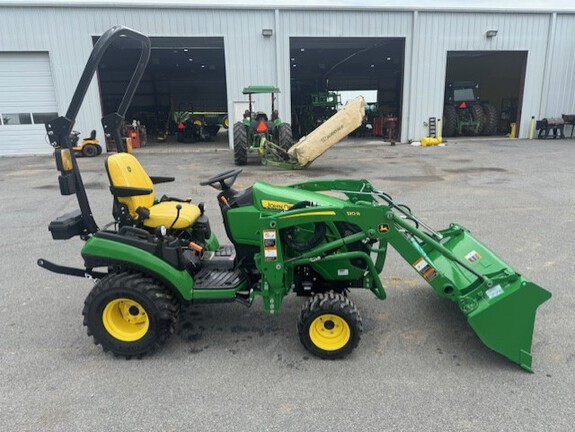 2023 John Deere 1025R