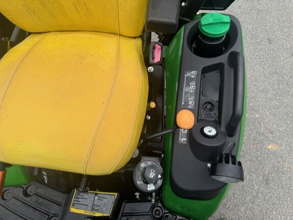 2023 John Deere 1025R