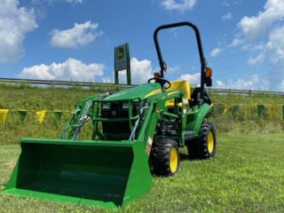 2025 John Deere 1023E Image 1