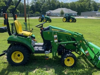 2025 John Deere 1023E Image 4