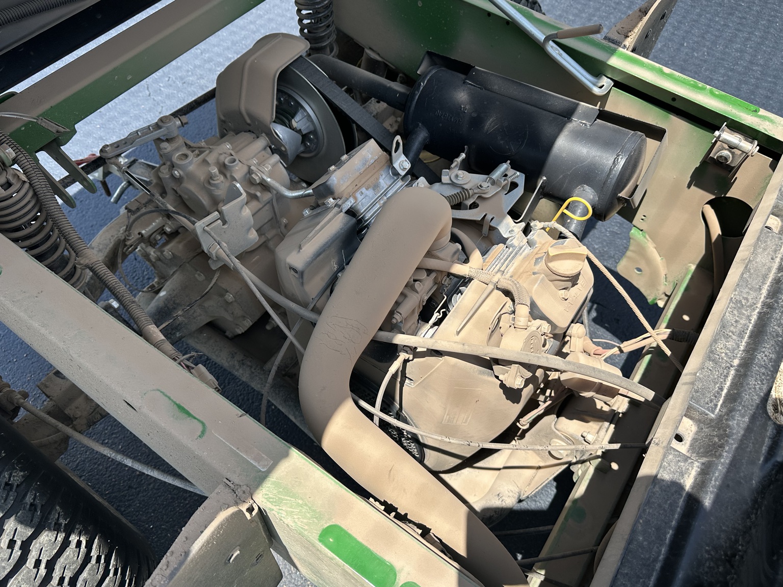 2024 John Deere TX Image 16