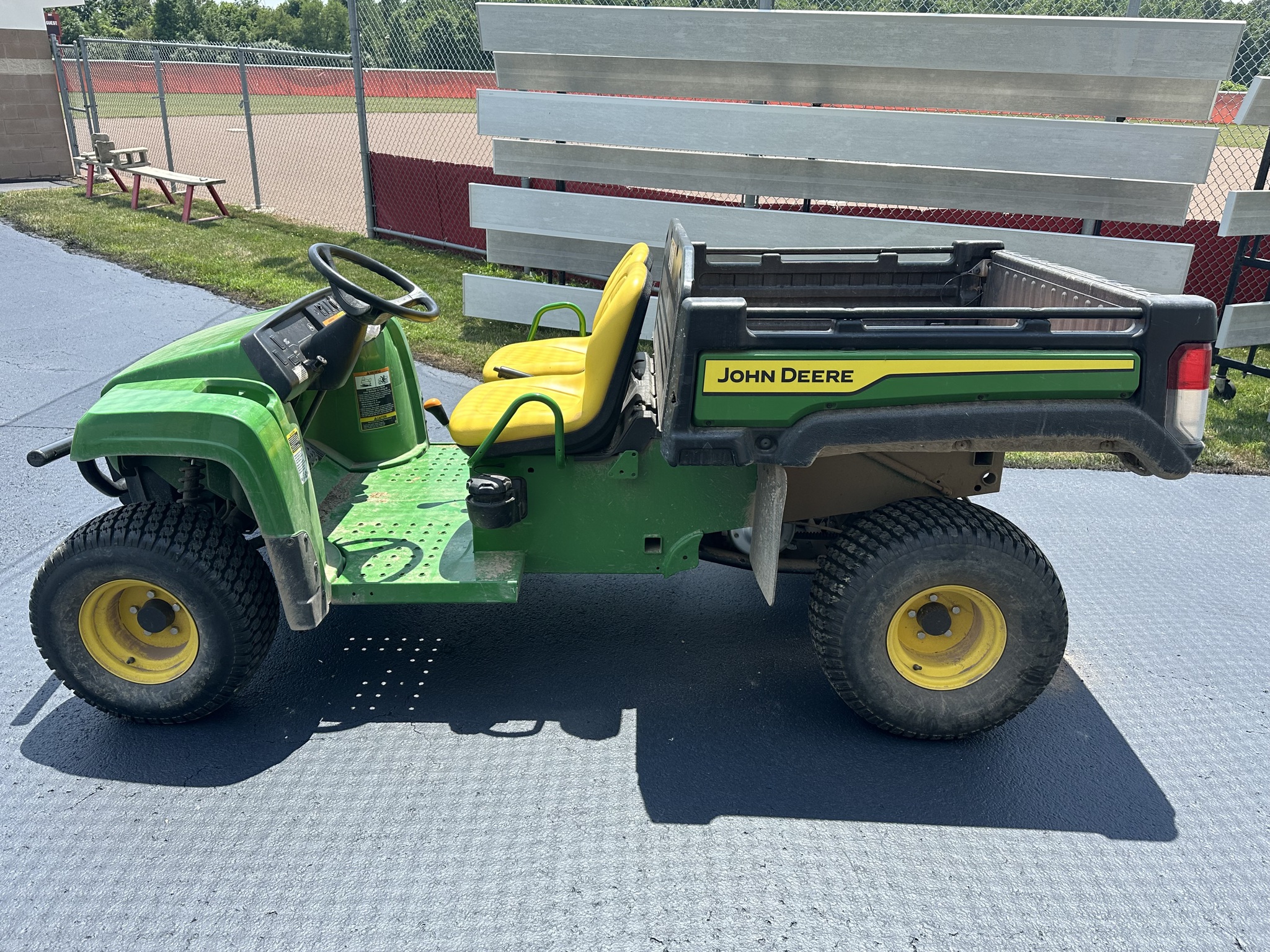 2024 John Deere TX Image 2