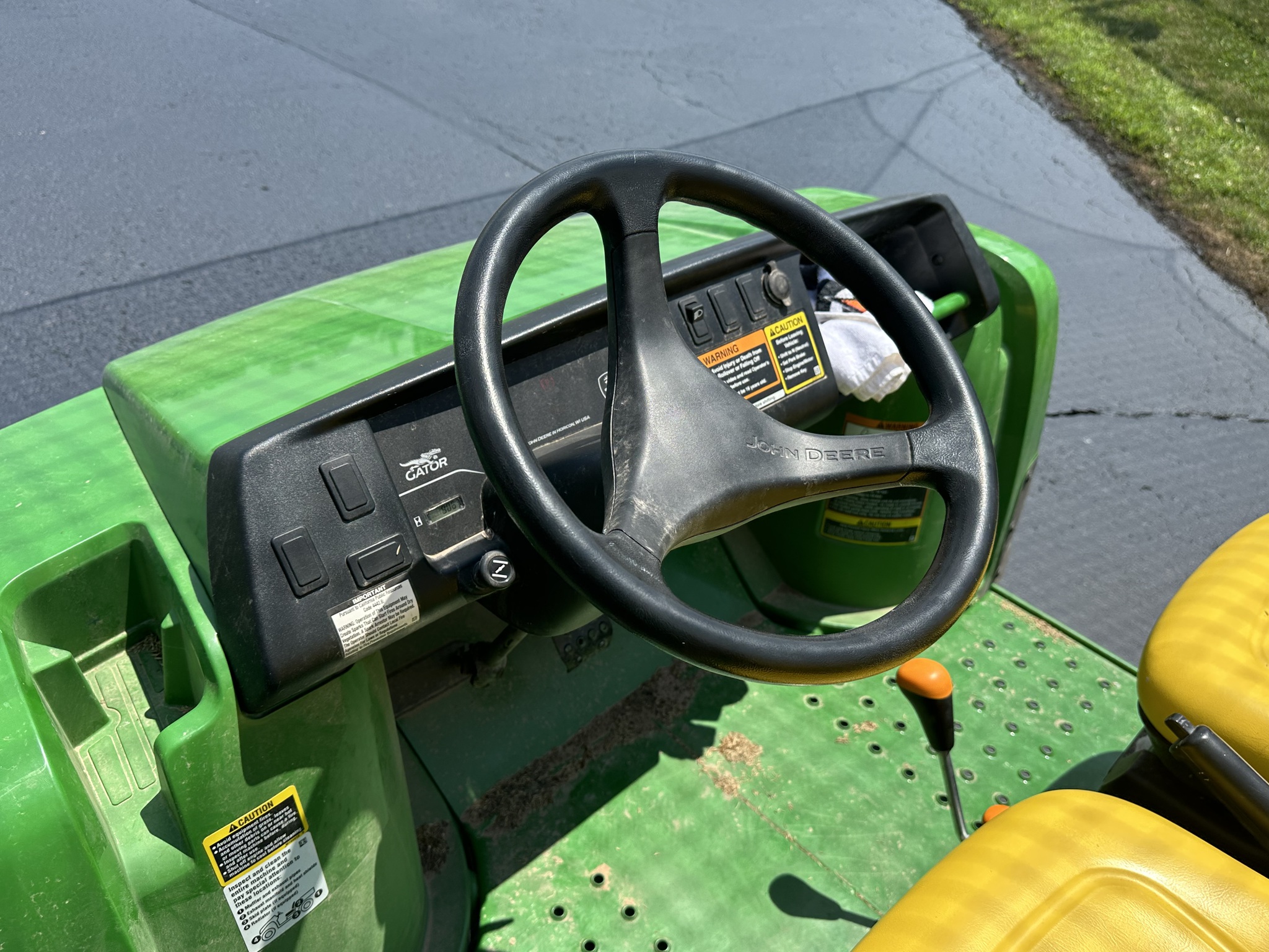 2024 John Deere TX Image 13