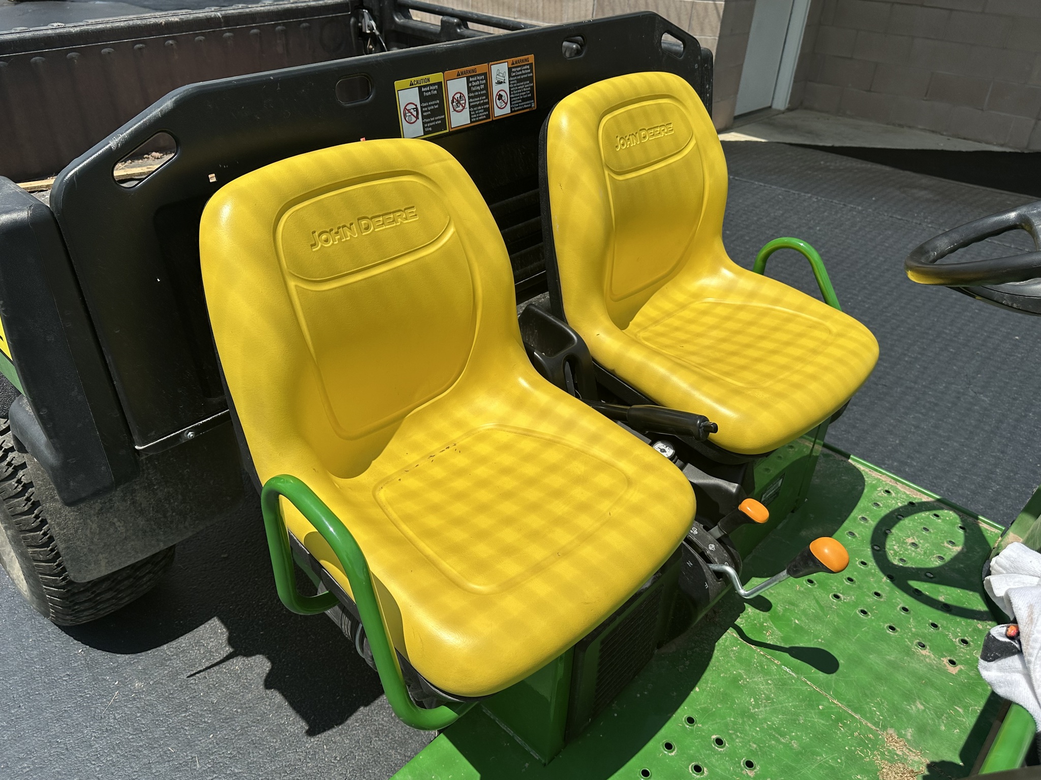 2024 John Deere TX Image 12
