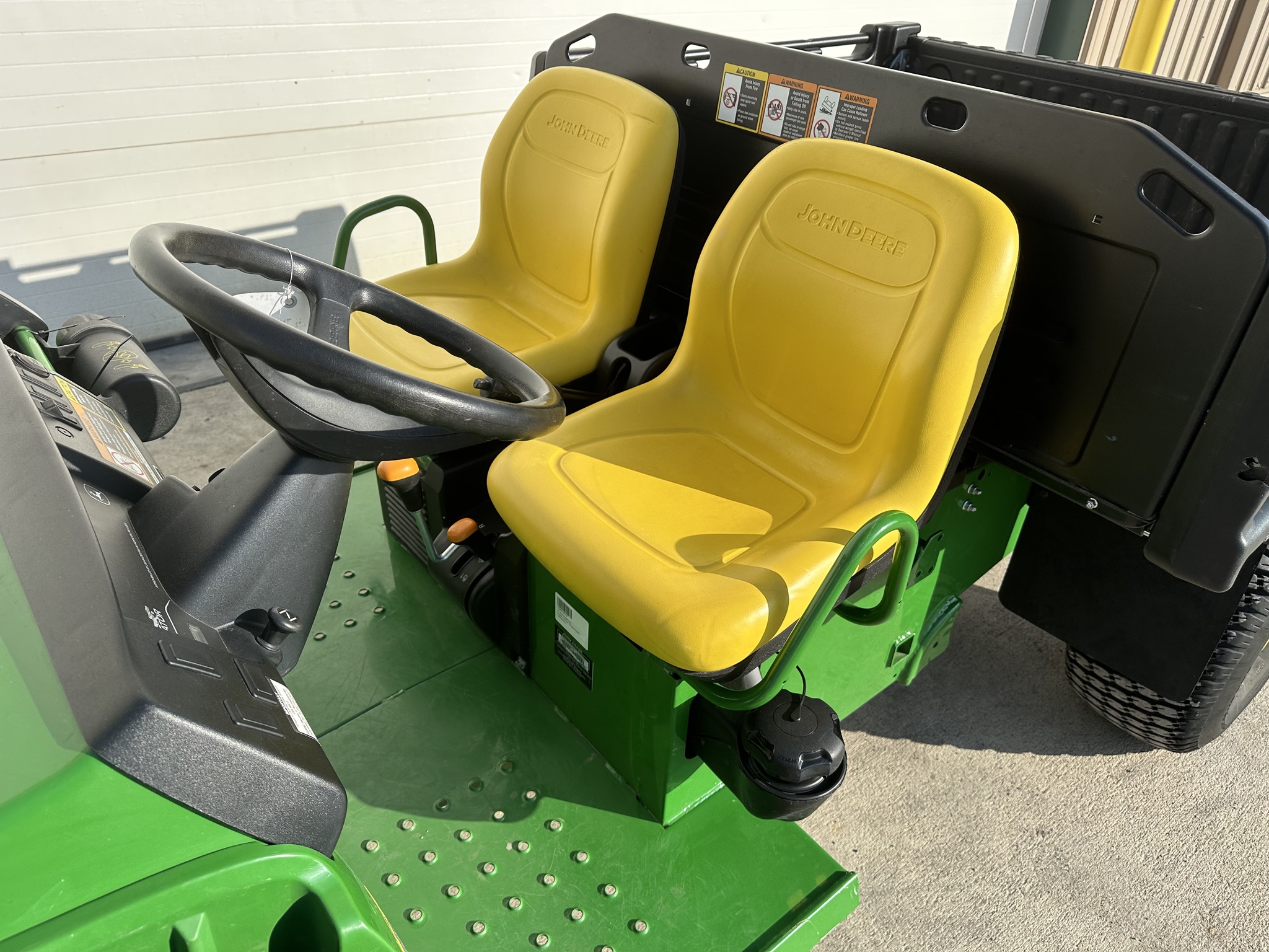 2024 John Deere TX Image 11