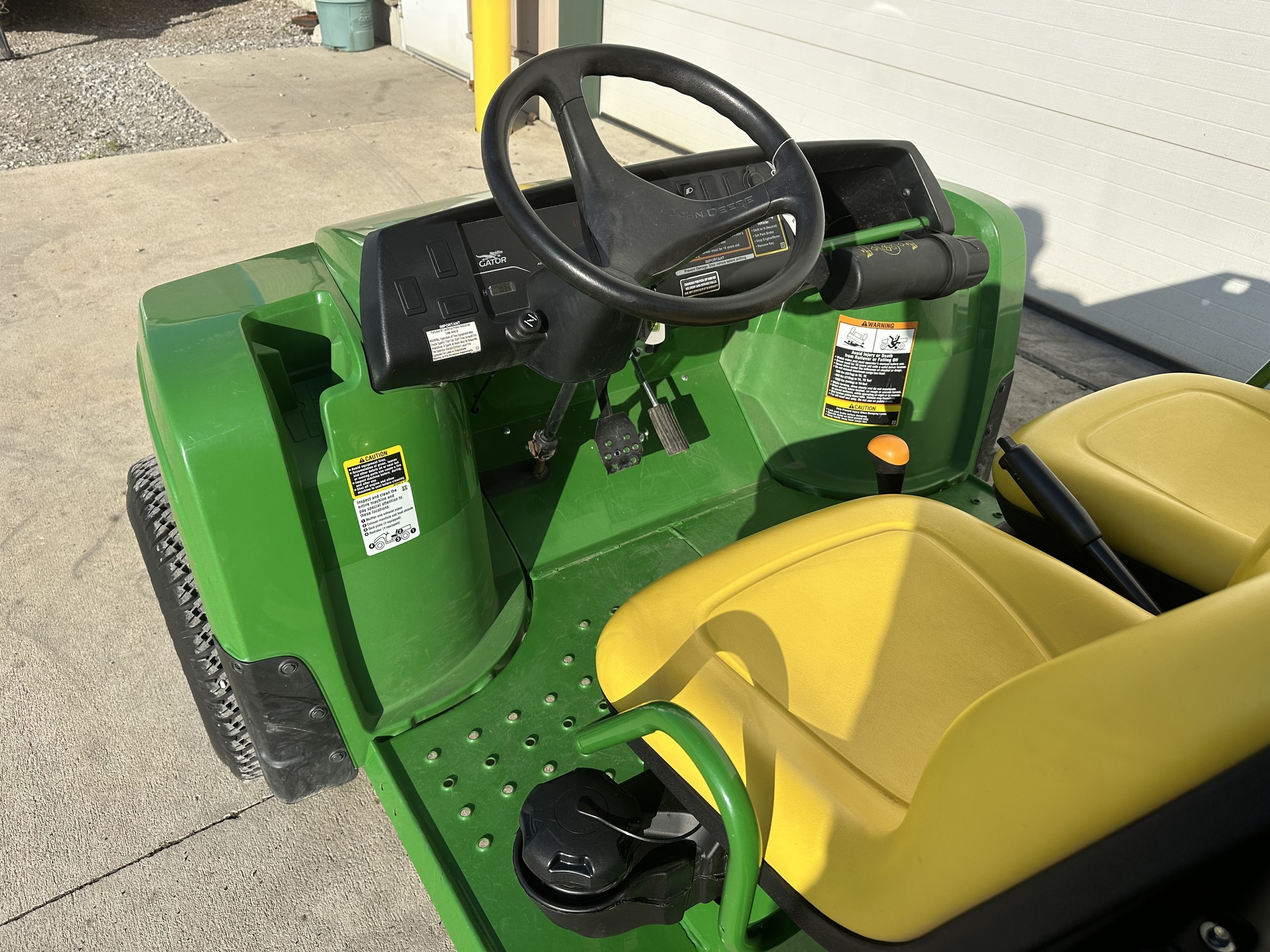 2024 John Deere TX Image 12