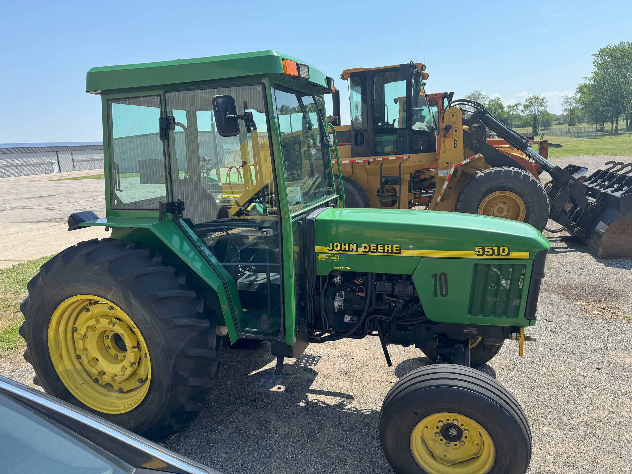 1999 John Deere 5510 Image 3