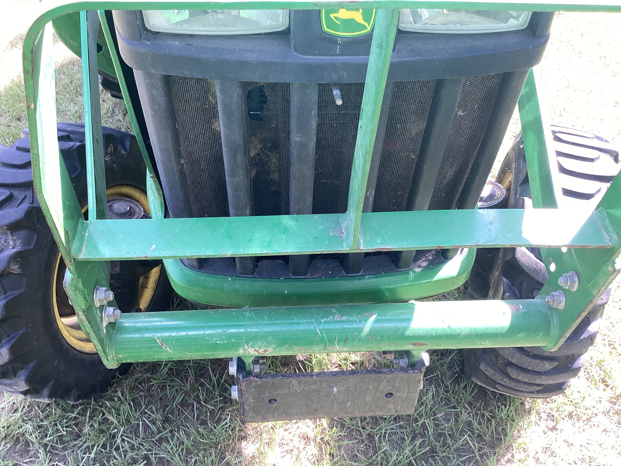 2014 John Deere 3038E Image 14