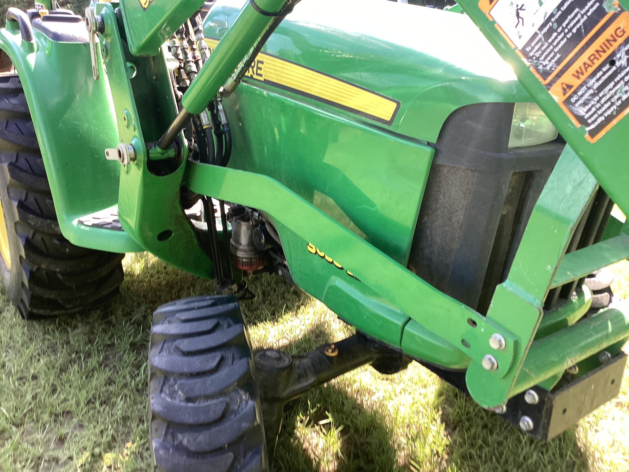2014 John Deere 3038E Image 16