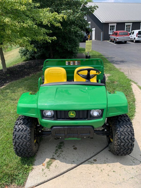 2023 John Deere TS Image 3