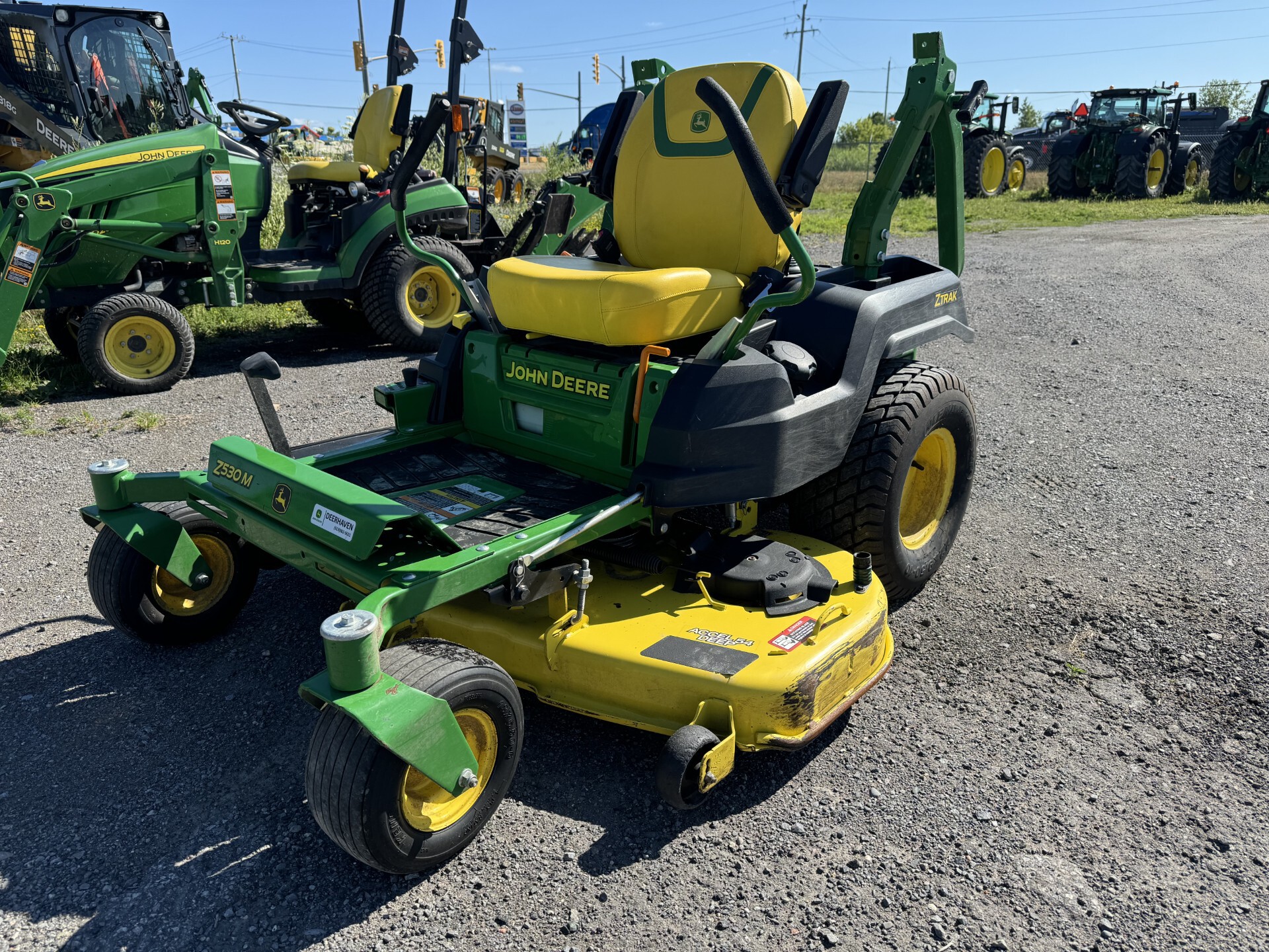 2022 John Deere Z530M Image 1