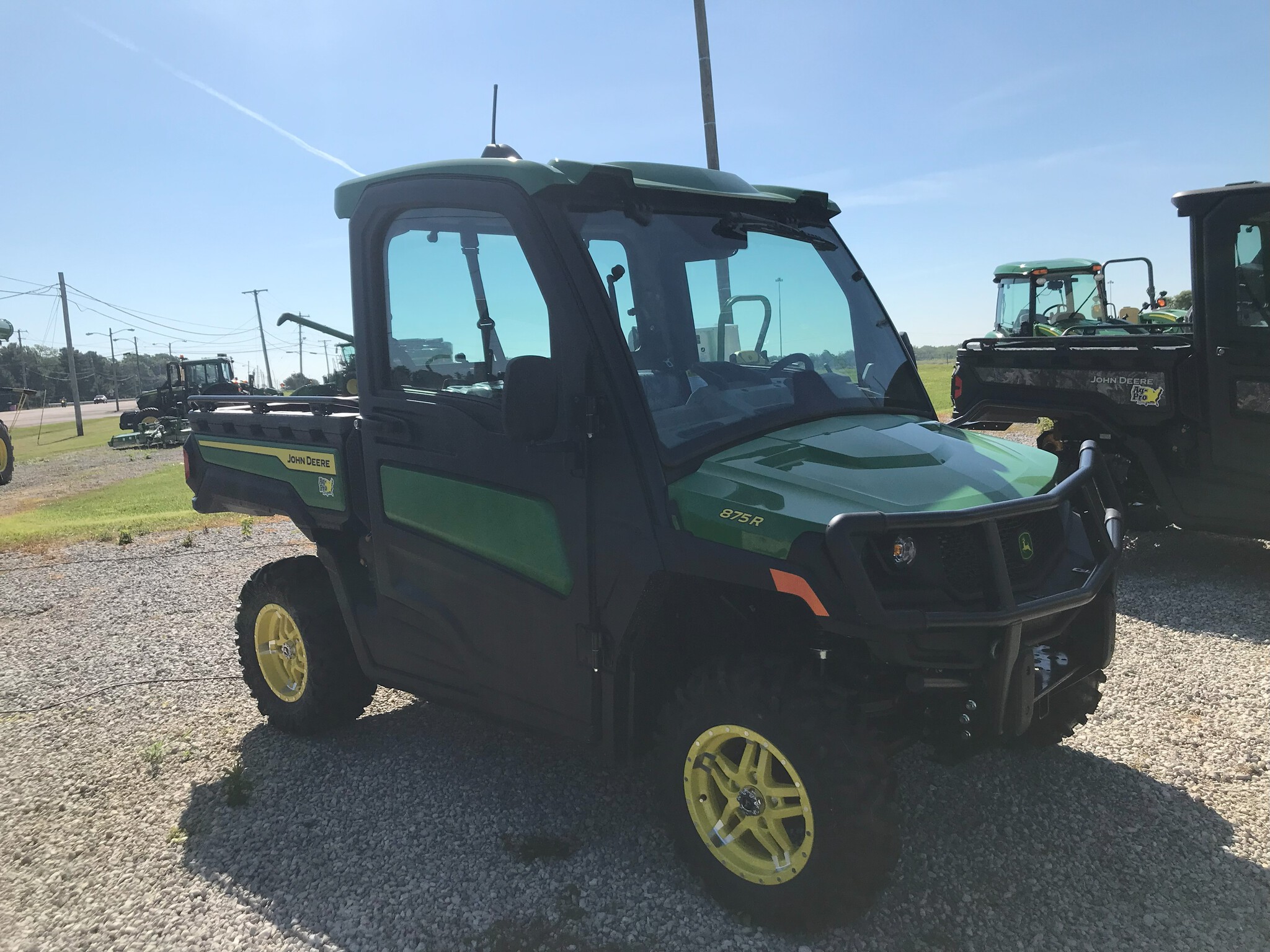 2025 John Deere GATOR XUV 875R Image 7