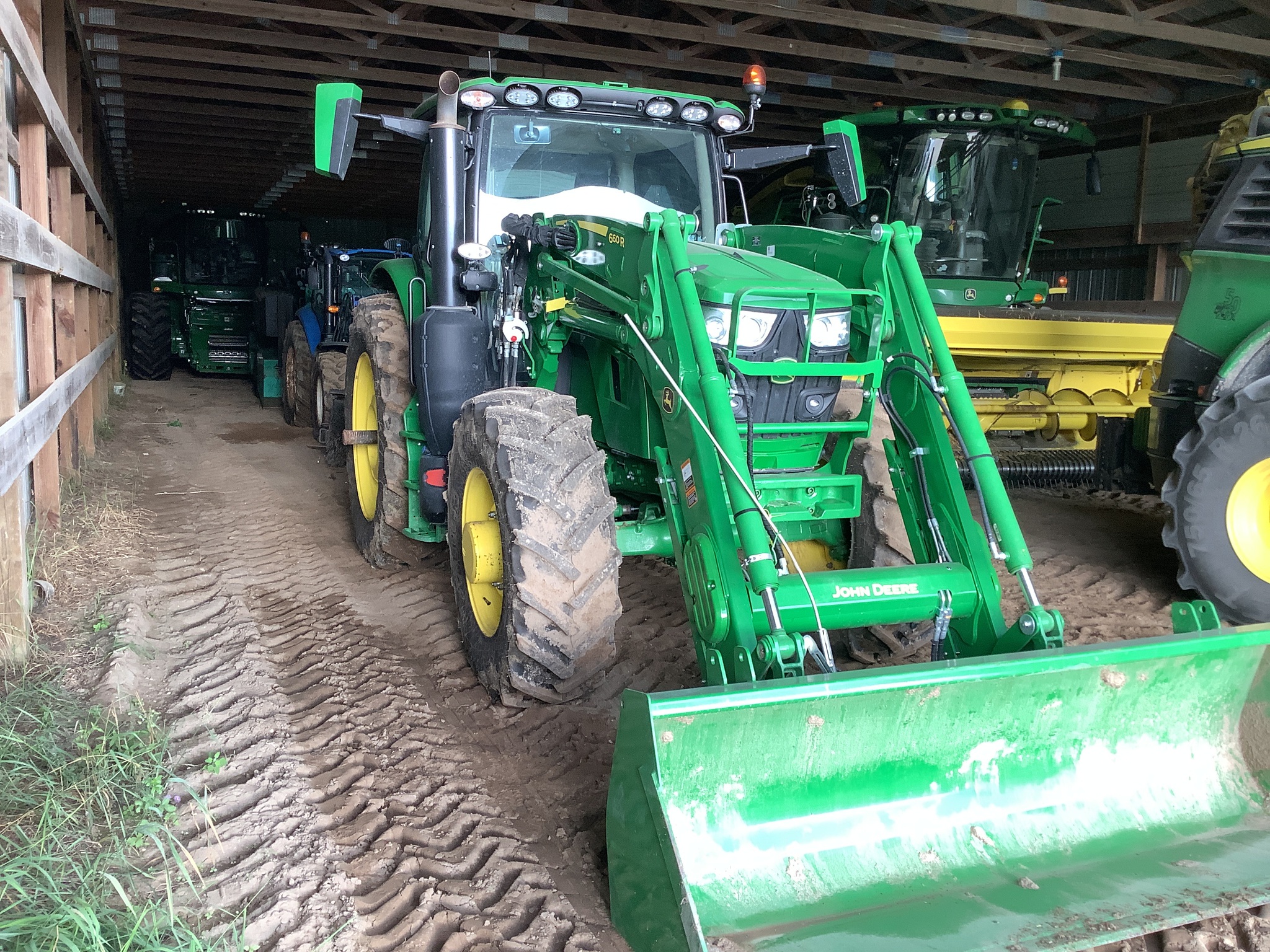 2024 John Deere 6R 155