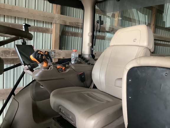 Photo of 2024 John Deere 6R 155