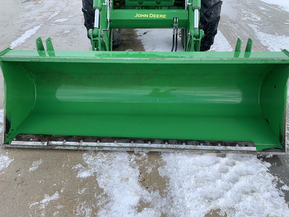 Photo of 2024 John Deere 6R 155