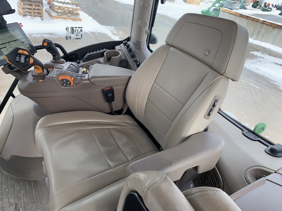 Photo of 2024 John Deere 6R 155