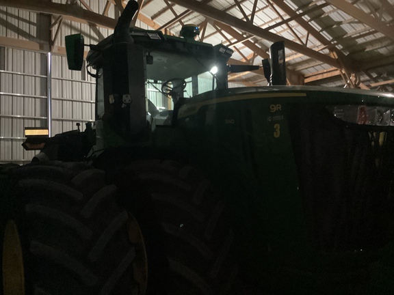 2023 John Deere 9R 640 - Photo1