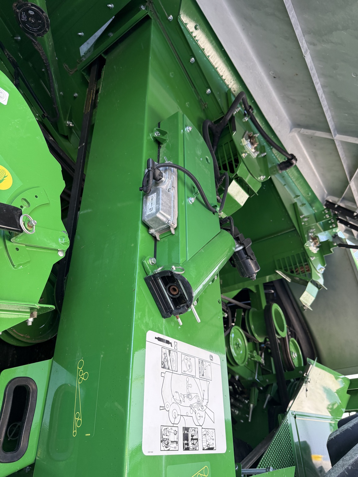 2023 John Deere S780 Image 16