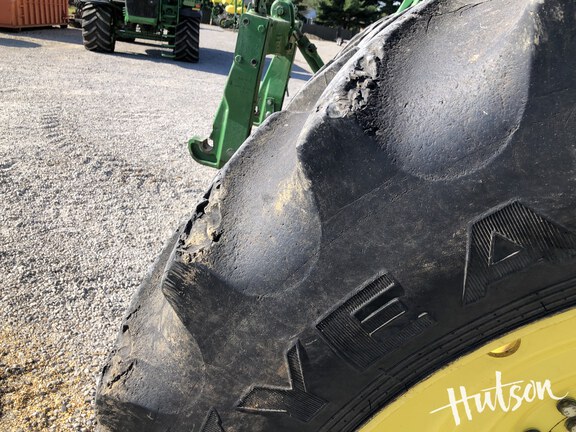 Photo of 2003 John Deere 8420
