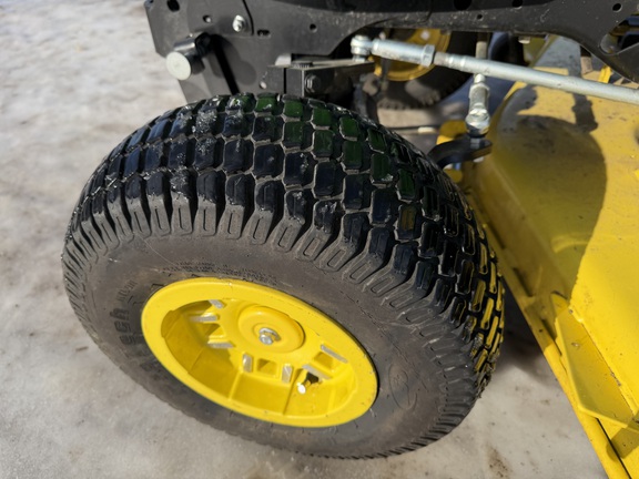 2021 John Deere X734 - Photo10