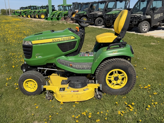 2021 John Deere X734 - Photo7